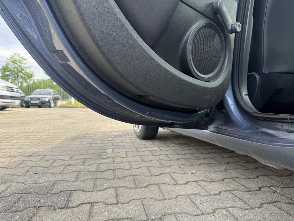 Renault Clio 3 Grandtour original T&uuml;r hinten links TEJ47 Bleu gris Kombi Rohbau Bj.2009